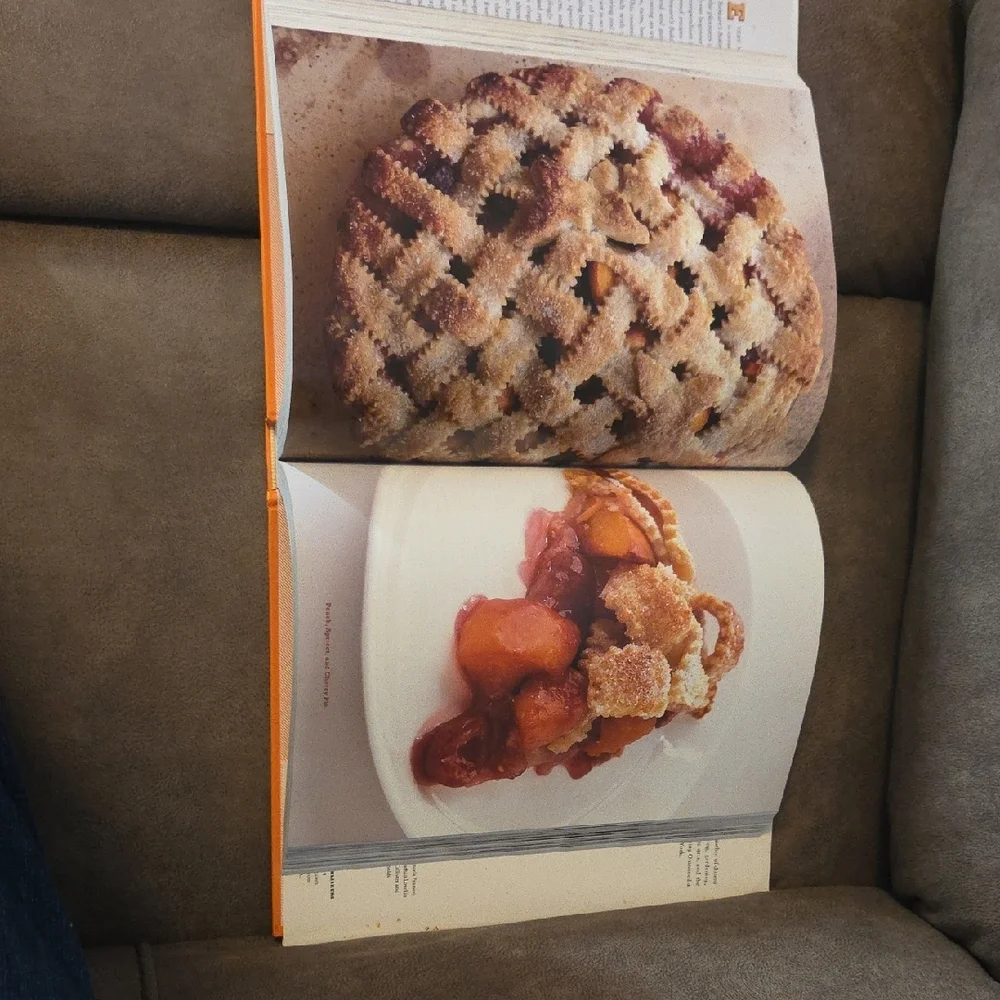 Martha Stewart's Baking Handbook - Vibrant Orange Edition Cookbook